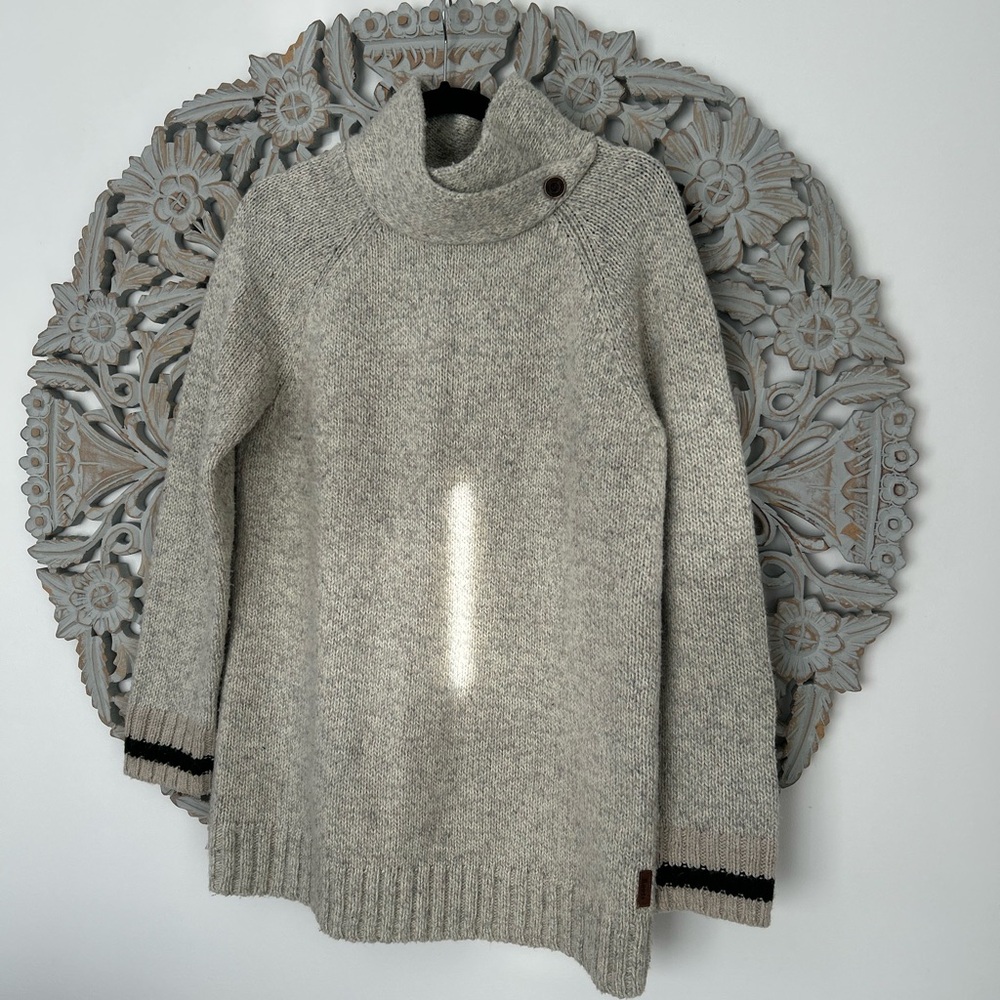 Roots Beige/Grey Knit Cowl Neck Pullover Sweater – Size XL, Cozy & Stylish
